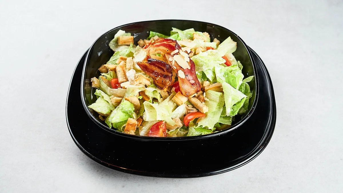 Salata s piletinom