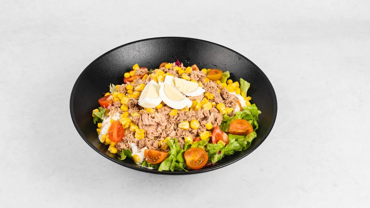 Salata s tunom