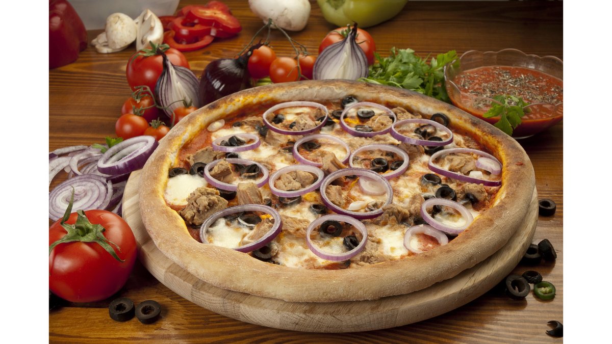 Pizza Tonno 26 cm