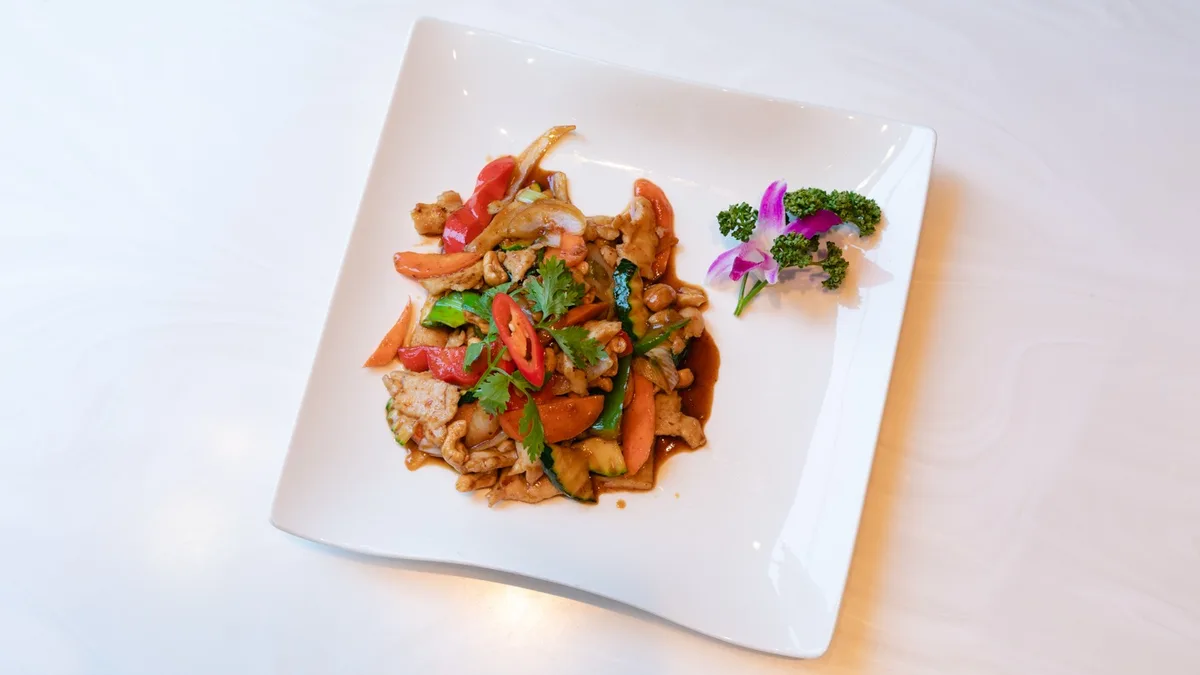 Kyckling and cashewnötter