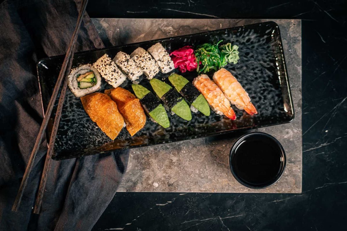 Mama Sushi 11 bitar
