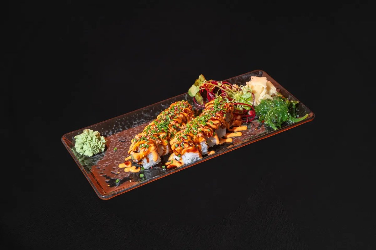 Salmon All Around Rolls med dryck