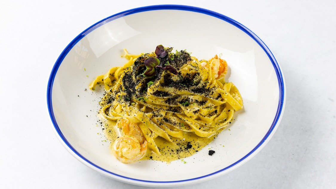 Pasta con Gamberi, pistacchi e lime