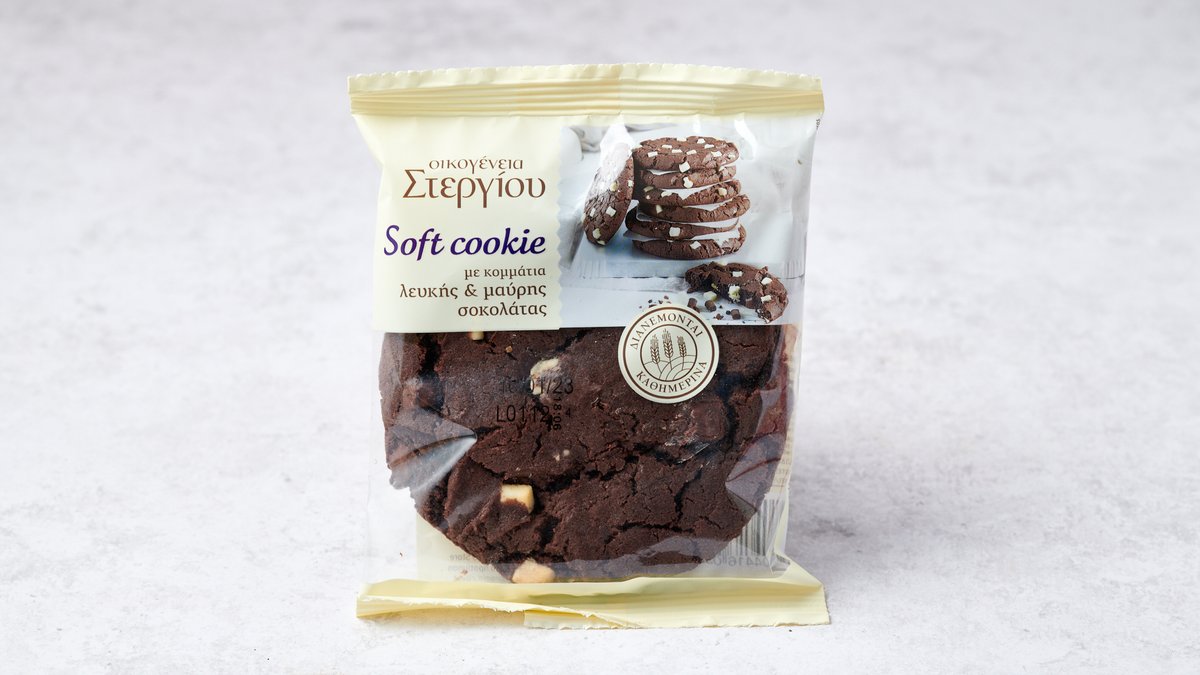 Soft Cookie με Λευκή και Μαύρη Σοκολάτα