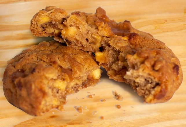 Caramel Apple Crisp