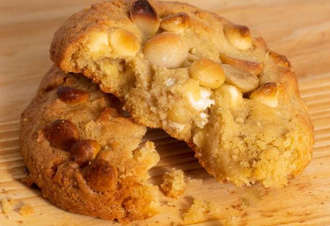 Vanilla Chip Macadamia Nut