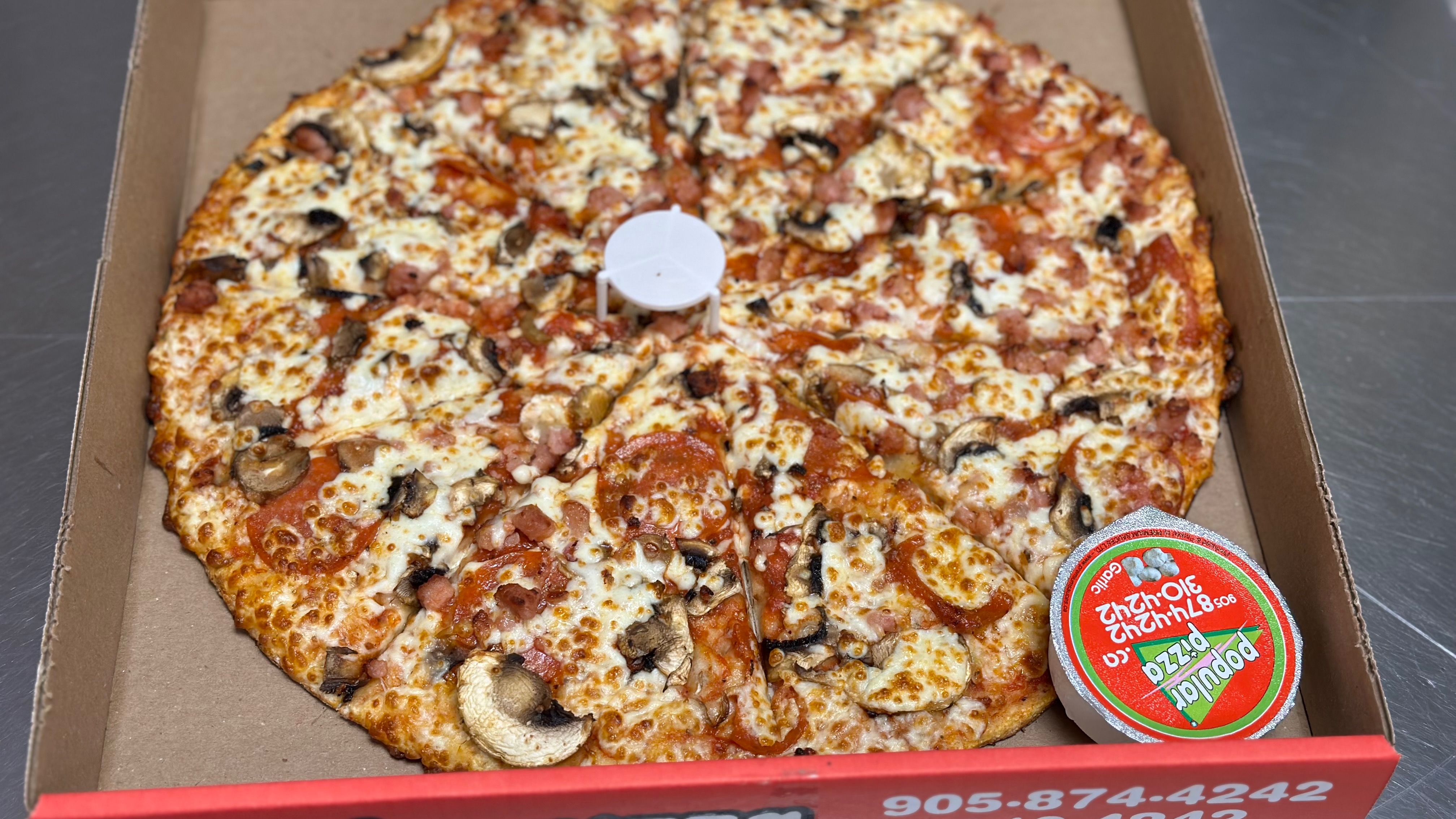Canadian Pizza