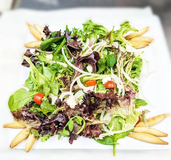 Barna House Salad