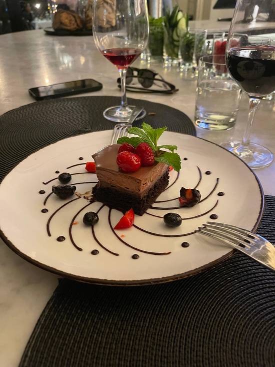 Black Out Dark Chocolate Cake