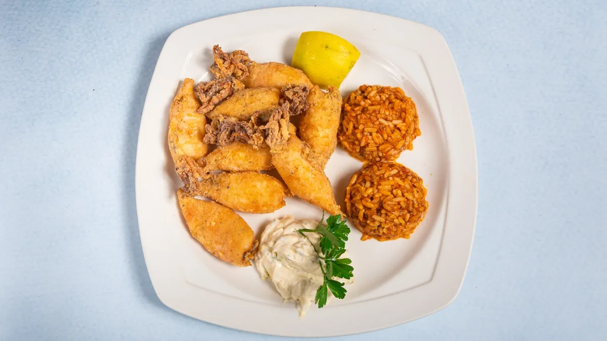 Frittierte Babycalamari