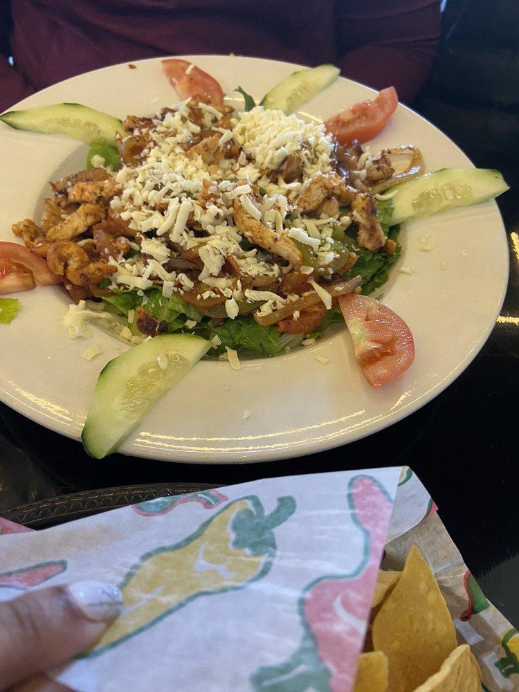 Chicken Fajita Salad