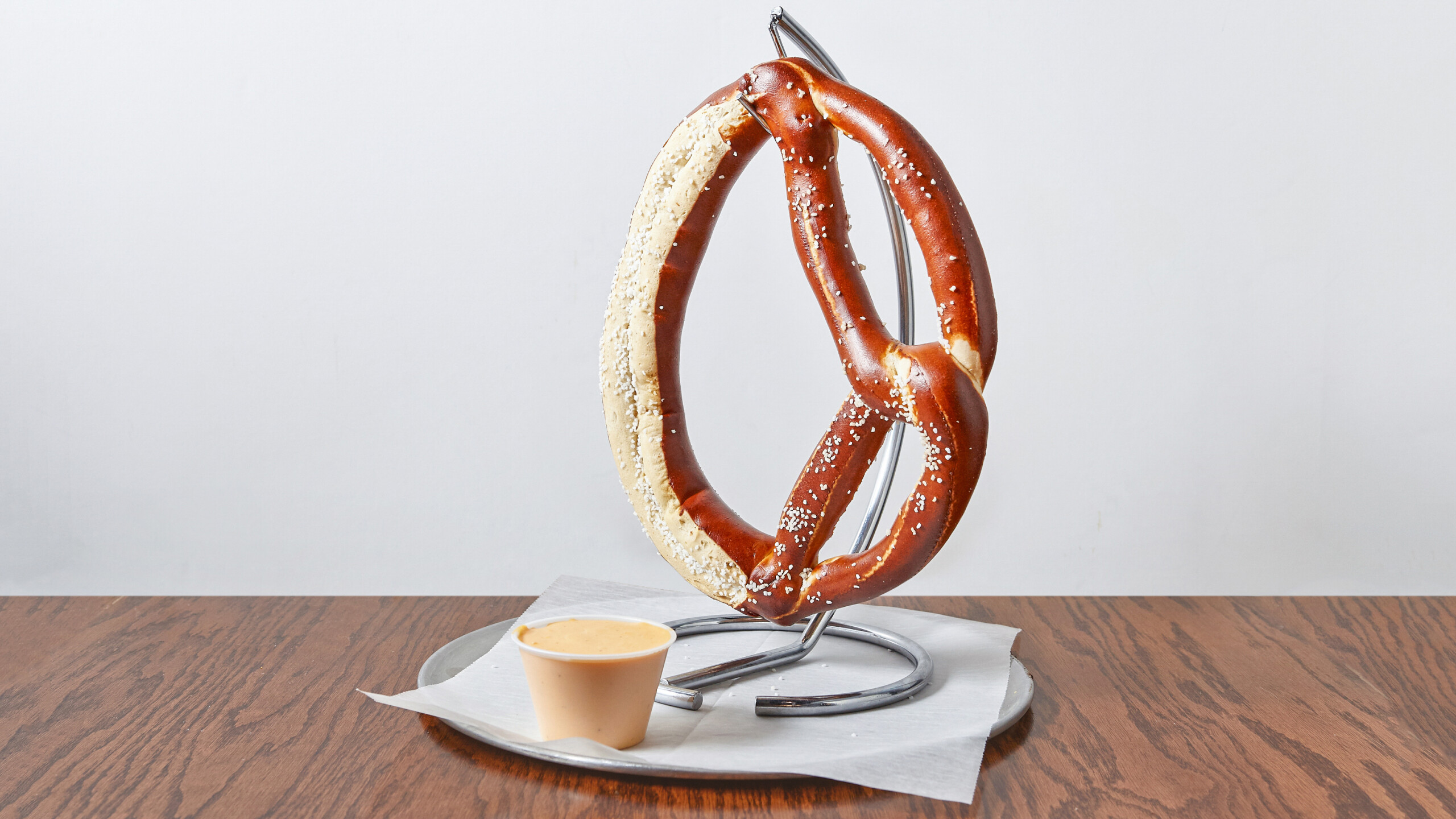 Pretzels and Beer Cheese Dip