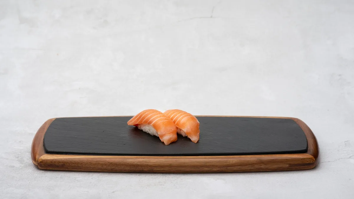Nigiri łosoś
