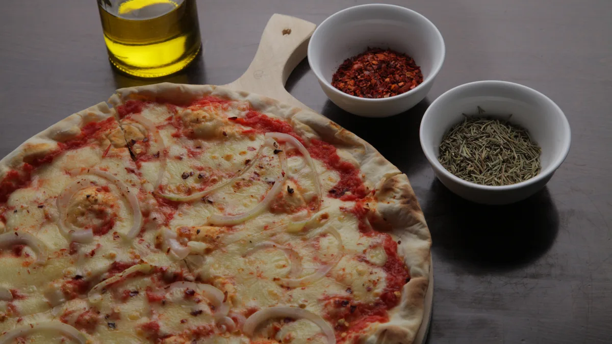 Spicy pizza 27cm