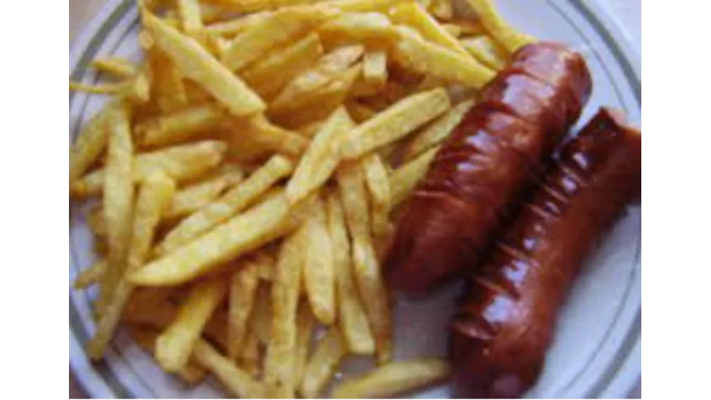Kiełbasa z Frytkami + Coca Cola 0,5 L