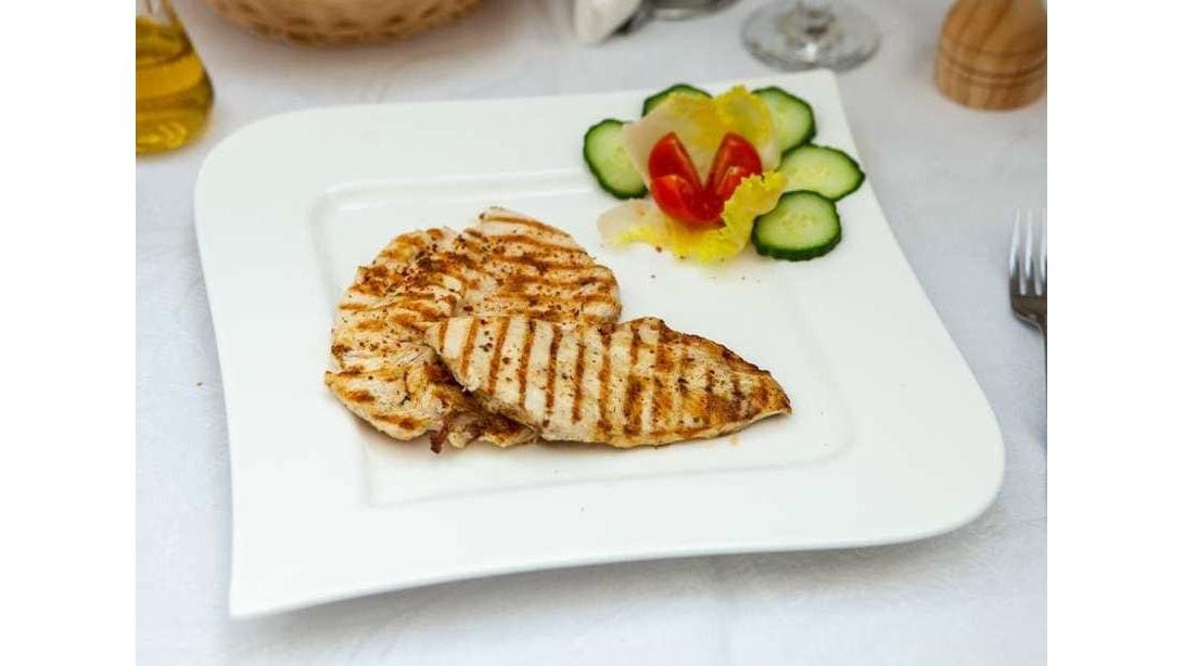 Piept de pui la grătar