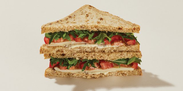 Cheddar and Tomato Sandwich