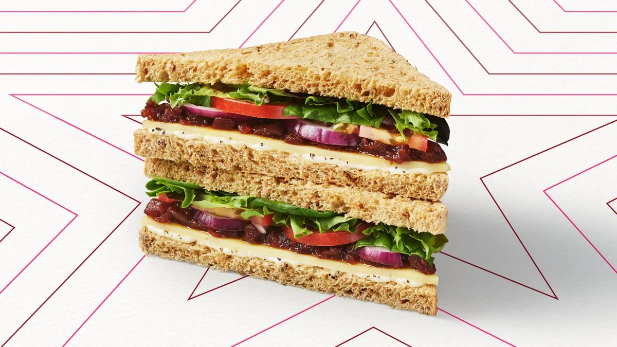 Pret Cheddar Chutney Sandwich