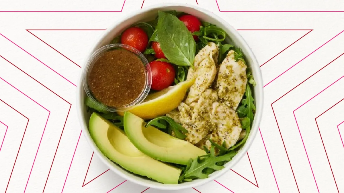Salad Bowl Chicken Pesto