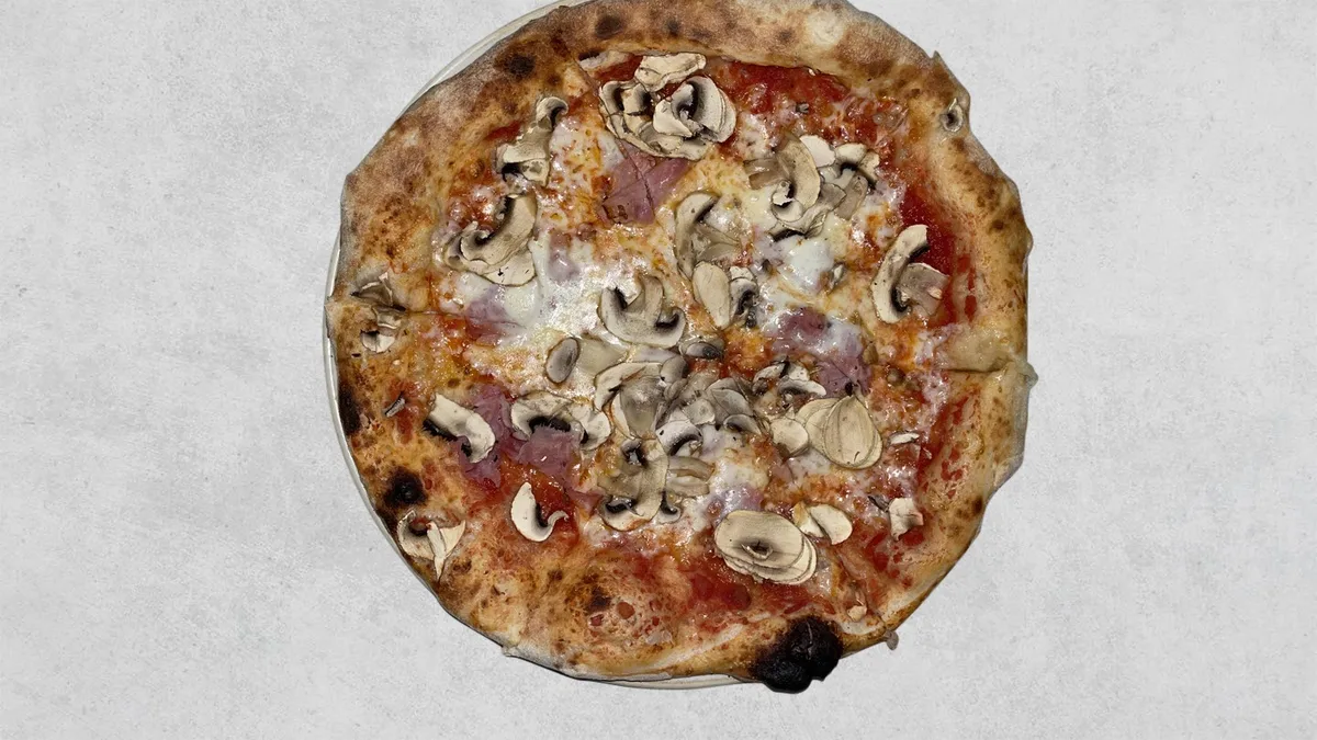 Pizza Regina 