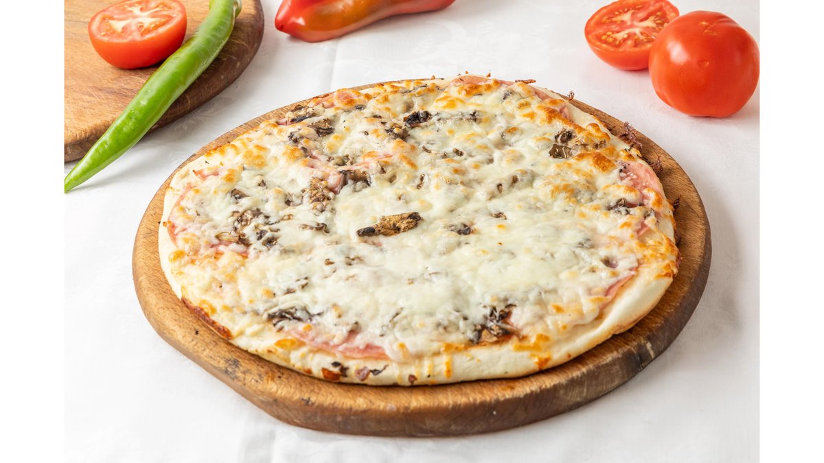 Prosciutto e funghi