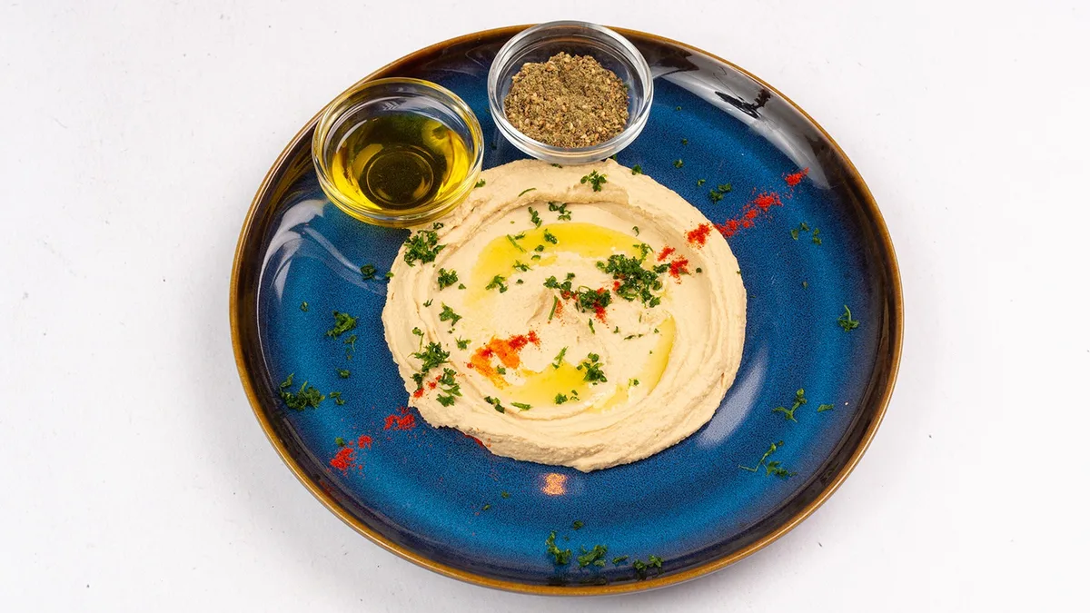 Velký hummus talíř and za'atar
