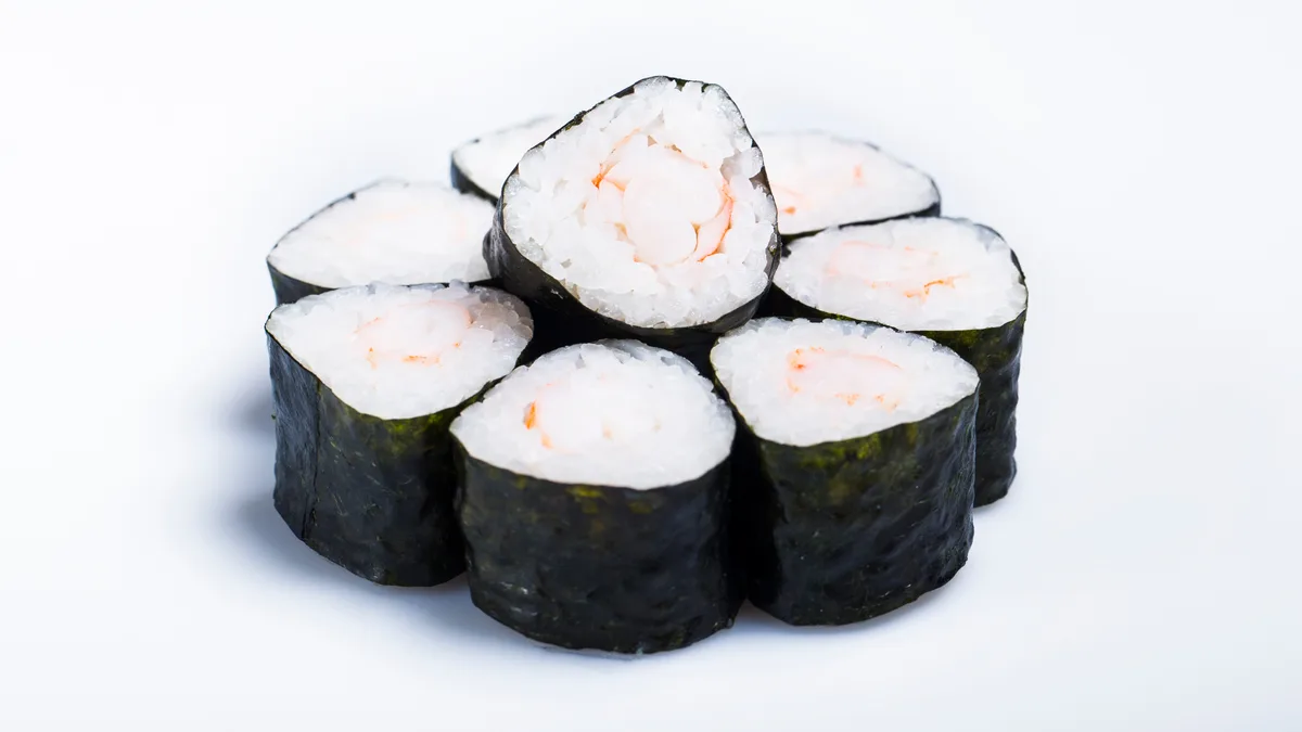 Mini roll z krewetkami