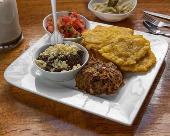 Patacones de Carne