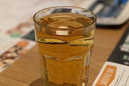 Apple juice / Jus de pomme