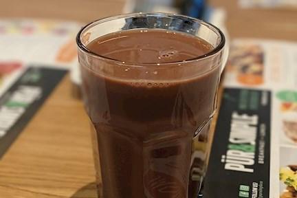 Chocolate milk / Lait au chocolat