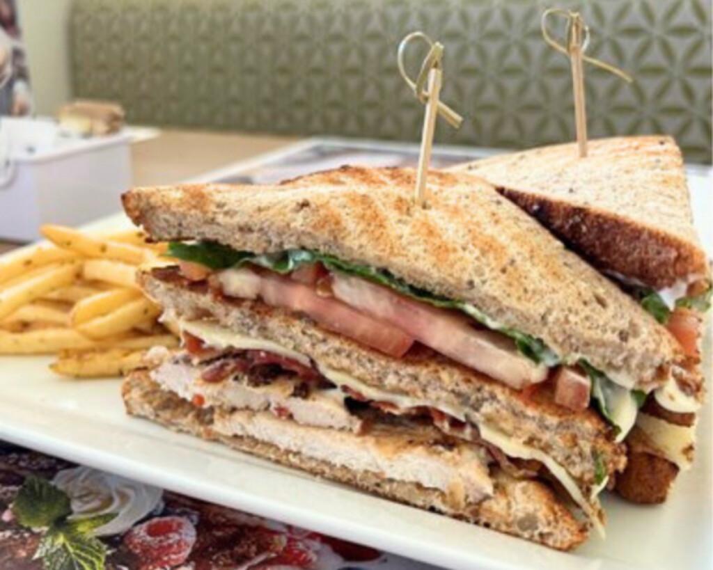 Club Sandwich / Club-sandwich WOW!