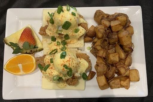 Fried Chicken Benedict / Bénédictines poulet frit