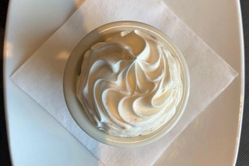 Whipped Cream / Crème fouettée