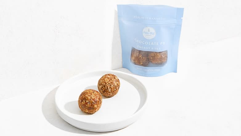 PEANUT BUTTER ENERGY BITES