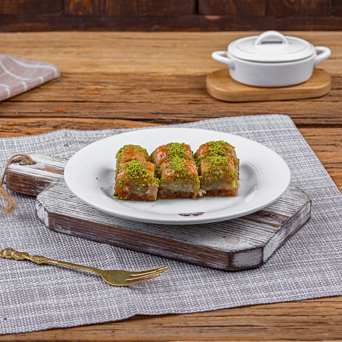Paxlava Dolma