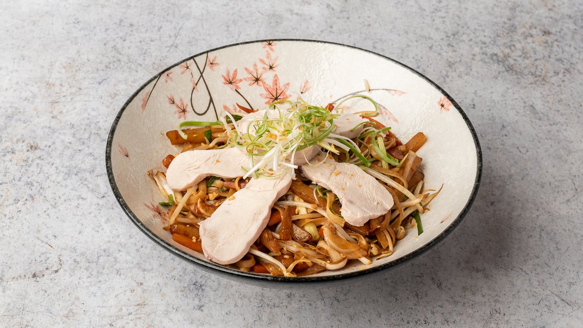 Phở xào gà