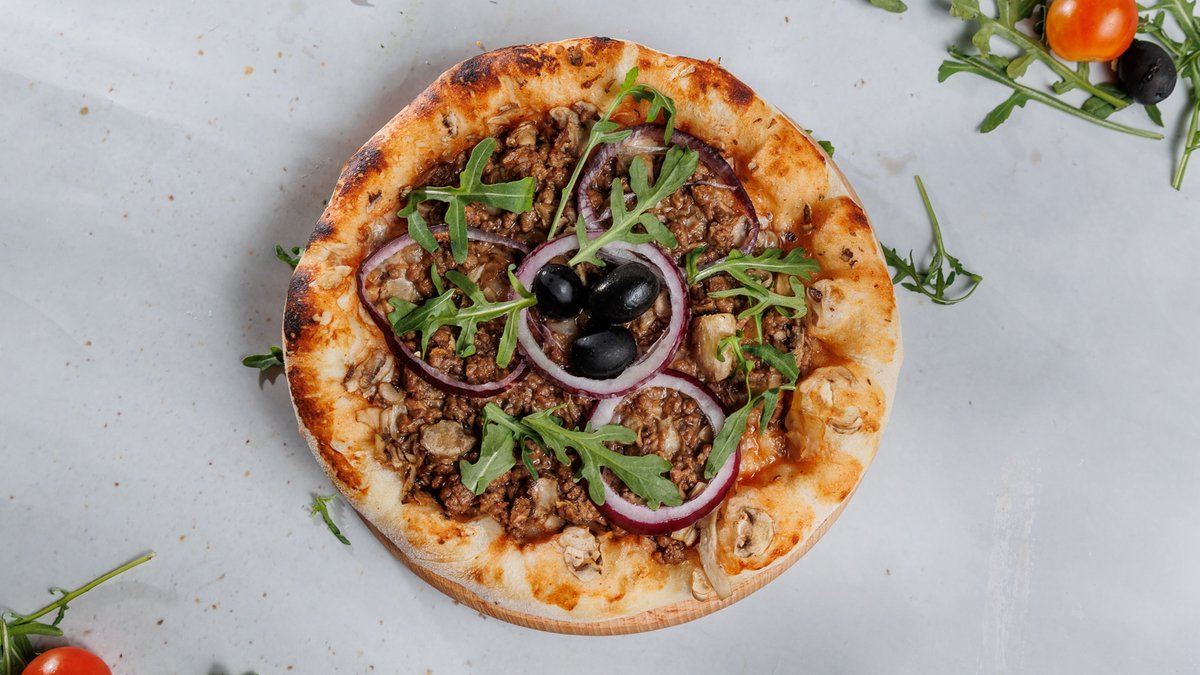 Posna pizza sa tunjevinom 22cm