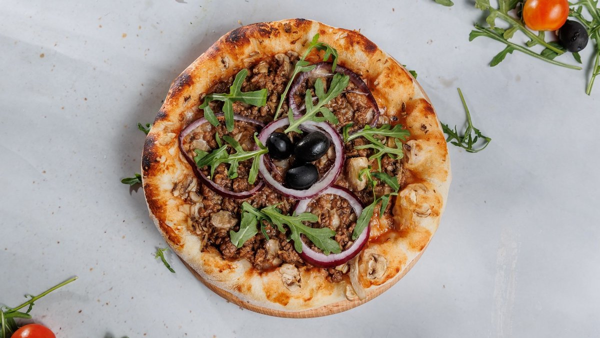 Posna pizza sa tunjevinom 50cm