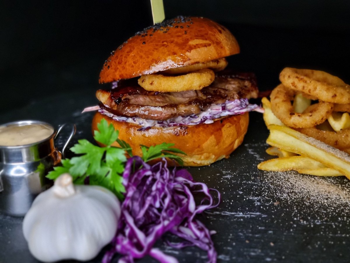 Cigánypecsenye Burger