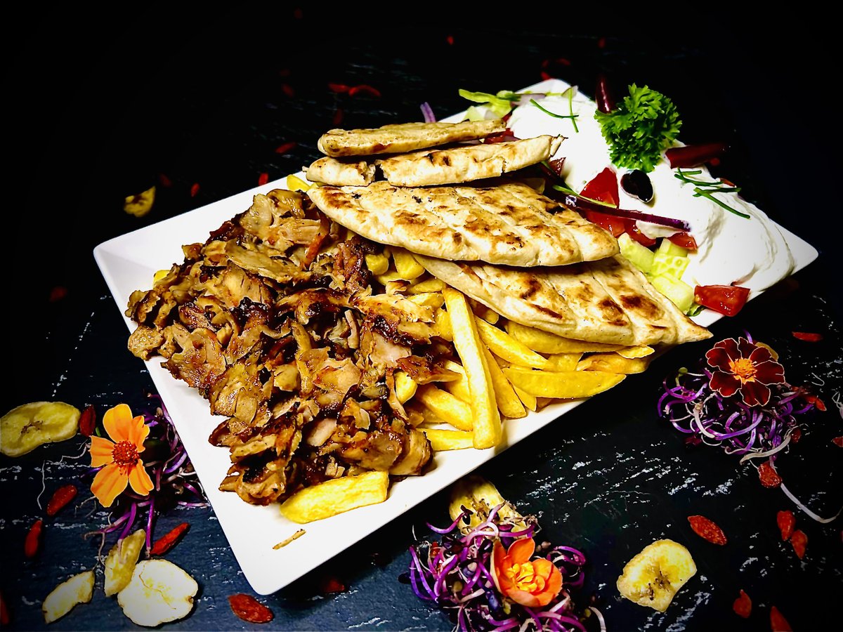 Csirke Gyros tál