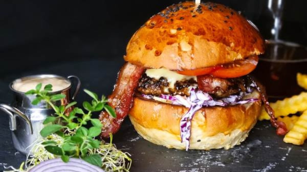Füstölt Burger
