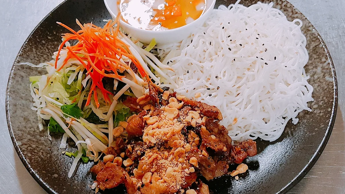 Bún Chả