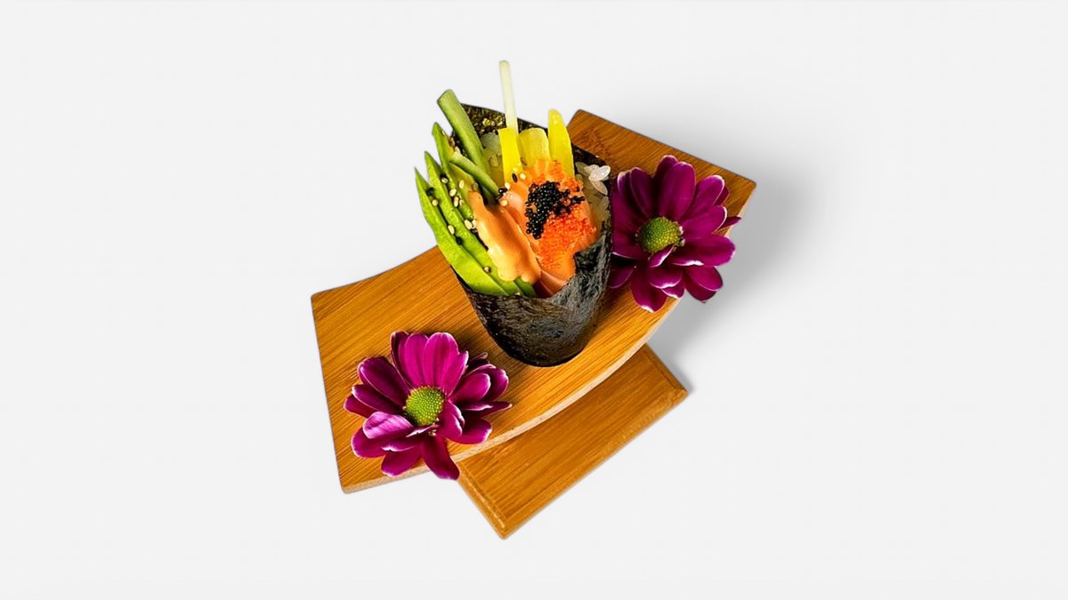 Spicy Sake Temaki
