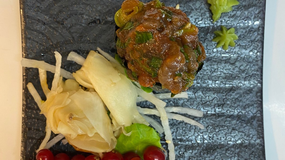 Tuna Gunkan