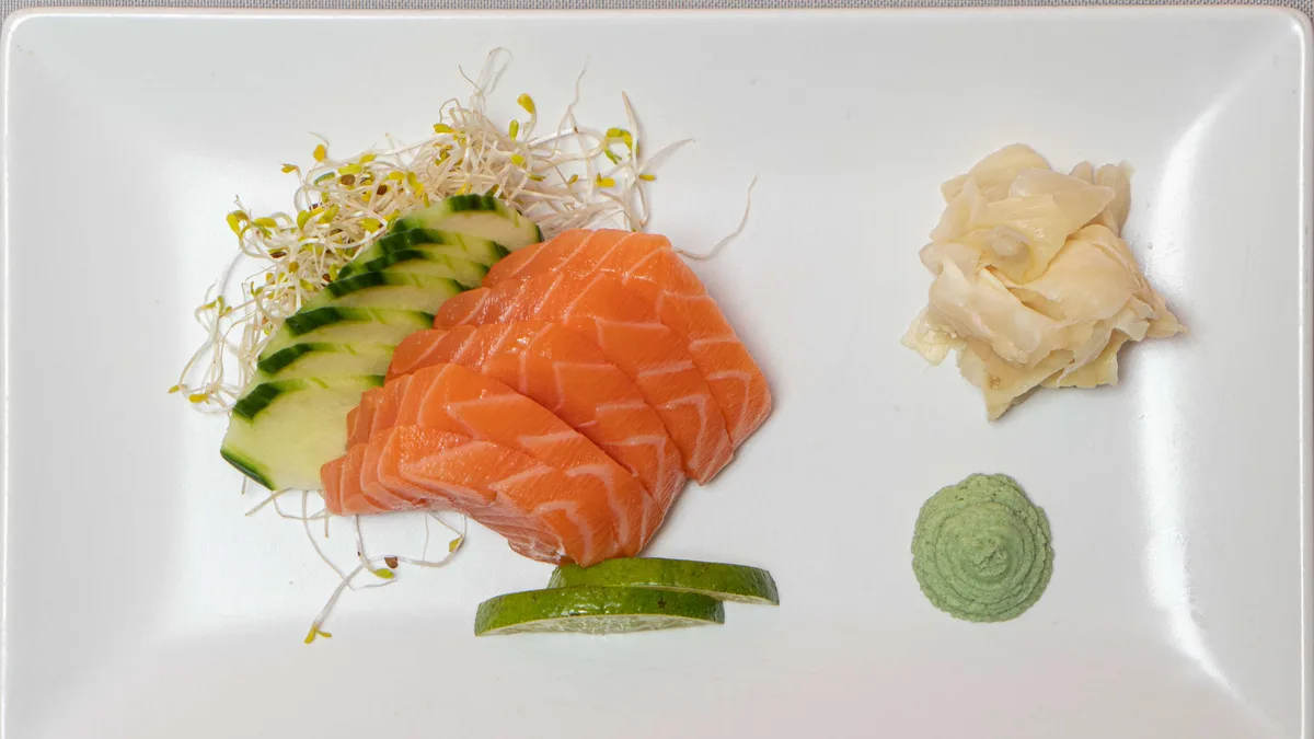 5 biter sashimi laks