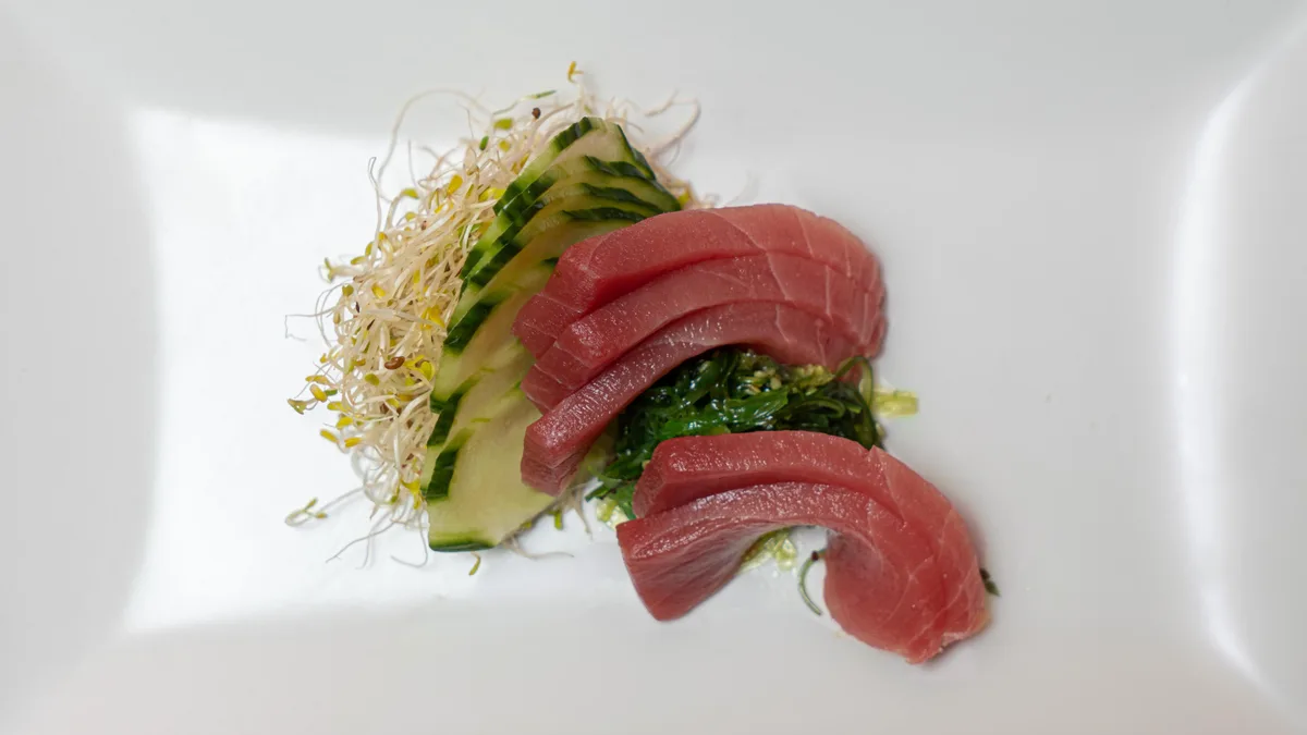 5 biter Sashimi tunfisk