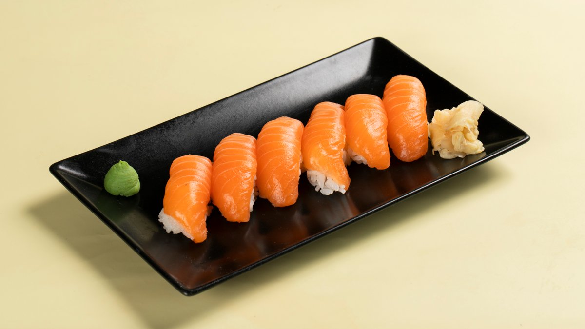 6 biter Nigiri Laks