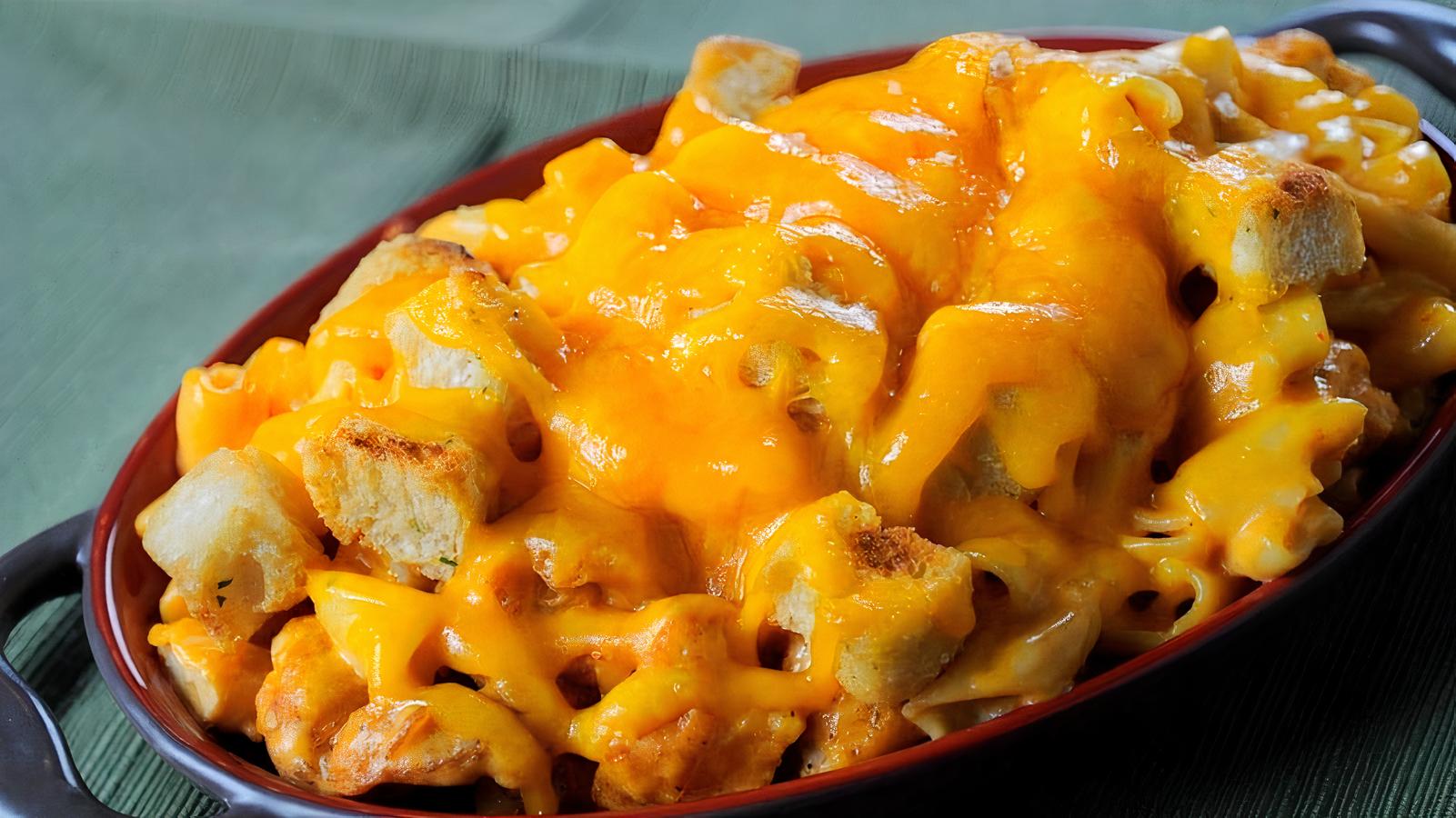 Buffalo Chicken Mac and Cheese