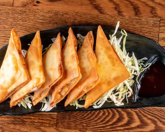 Crab Rangoons (6pc)