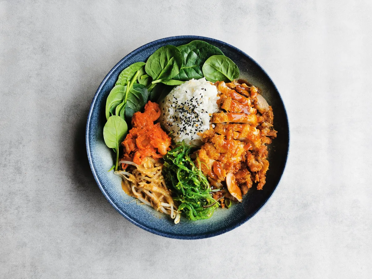 11. Crispy And plate